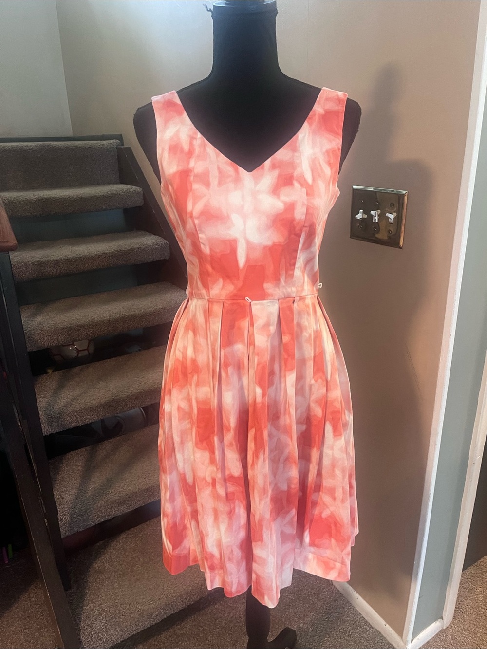 Calvin Klein Watercolor A-Line Pleated Sleeveless Midi Dress Women’s Size 2
